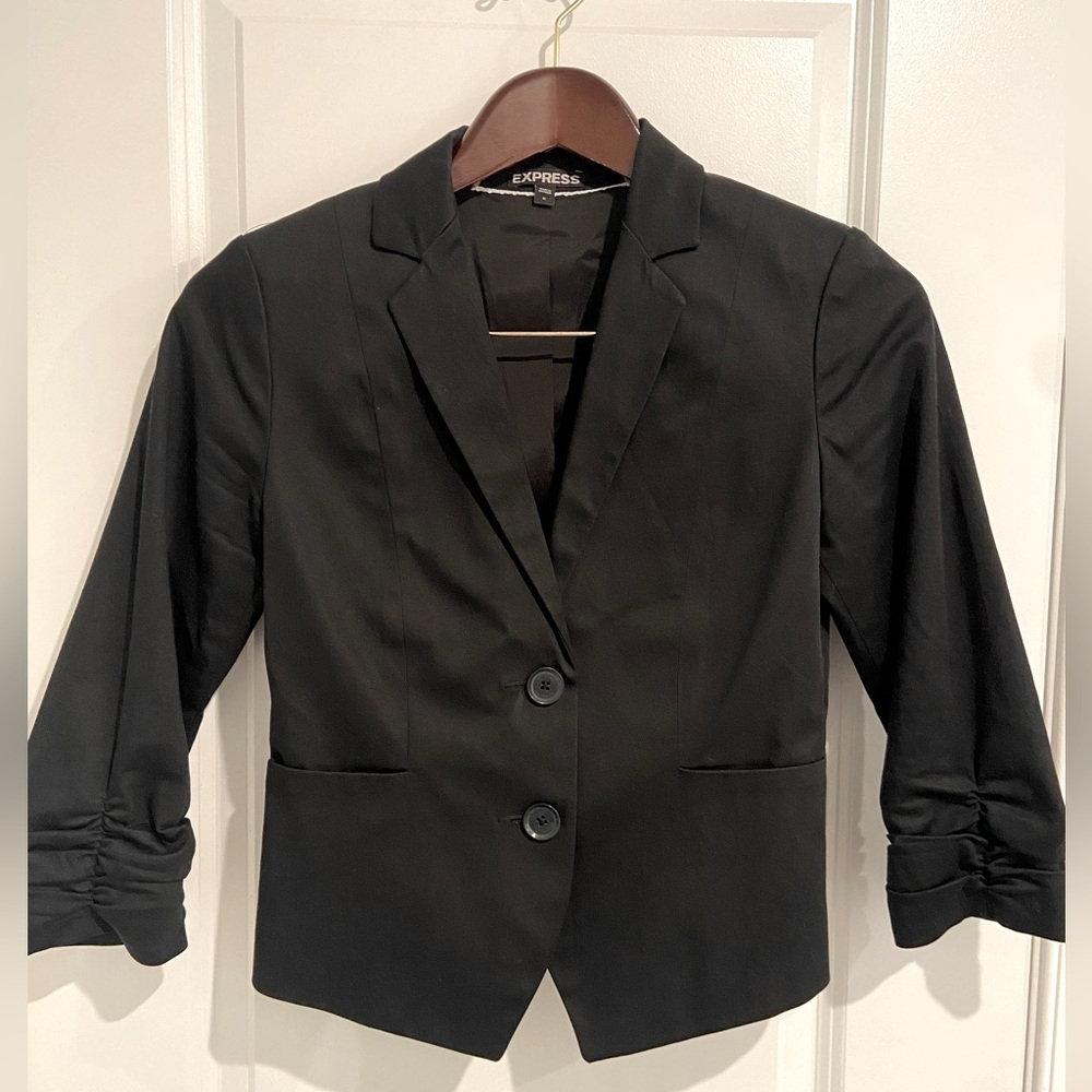 Express 3/4 Sleeve Black Blazer Short Length Women’s Size 0